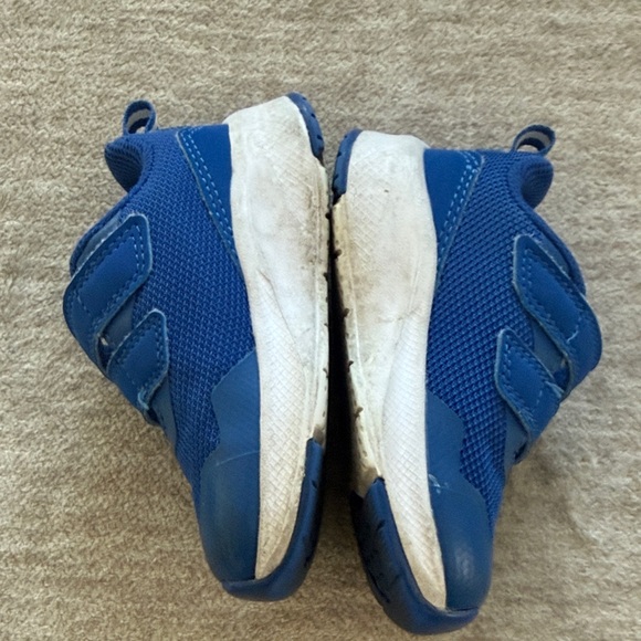 Vibrant Blue Kids Sneakers with Velcro Straps - Picture 3 of 4